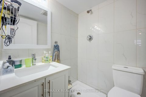 Photo 36 at 404 - 40 Panorama Court, Jamestown, Toronto