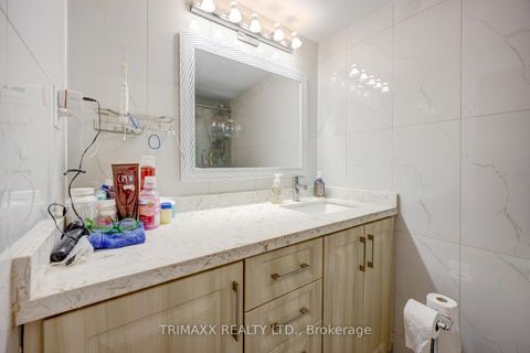 Photo 39 at 404 - 40 Panorama Court, Jamestown, Toronto