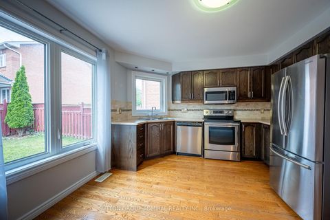 Photo 10 at 120 Widgeon Street, Painswick South, Barrie