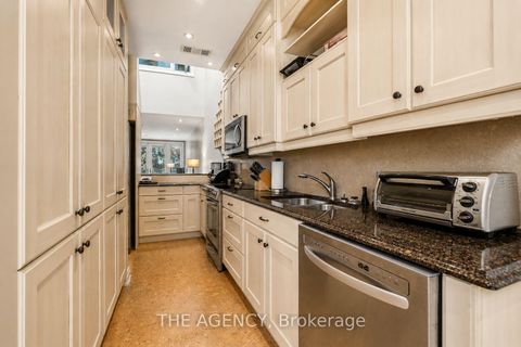 Photo 8 at B&C - 116 Hazelton Avenue, Annex, Toronto
