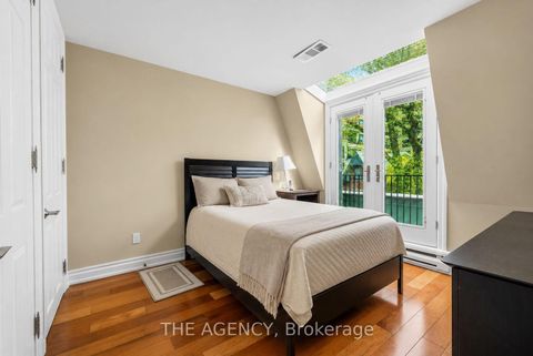 Photo 17 at B&C - 116 Hazelton Avenue, Annex, Toronto