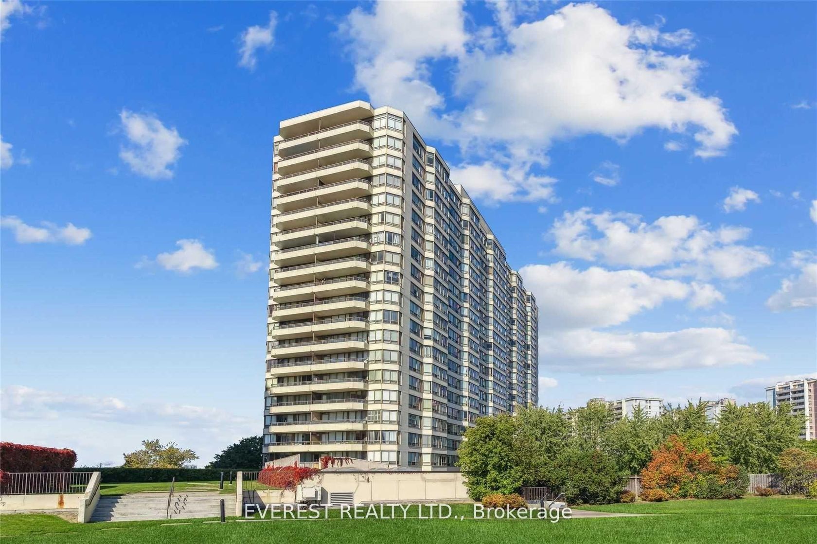 1405 - 5 Greystone Walk Drive, Kennedy Park, Toronto 