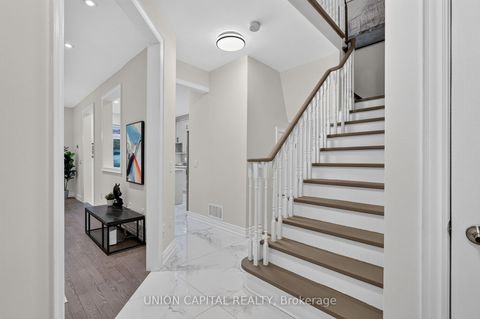 Photo 4 at 9 Ballymore Drive, Bayview Wellington, Aurora