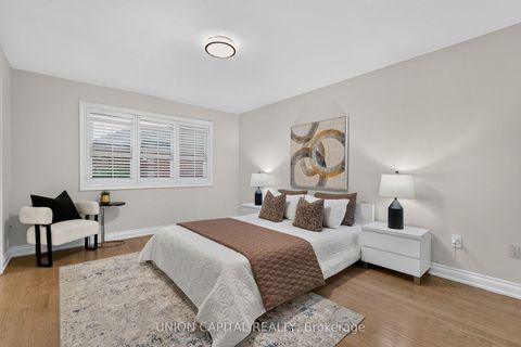 Photo 19 at 9 Ballymore Drive, Bayview Wellington, Aurora