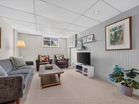 Photo 23 at 18 Willowood Court, Don Valley Village, Toronto