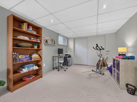 Photo 24 at 18 Willowood Court, Don Valley Village, Toronto
