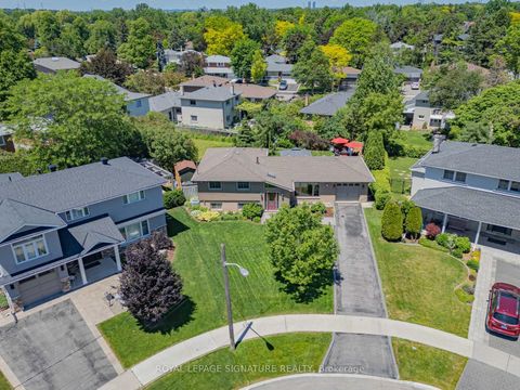 Photo 38 at 18 Willowood Court, Don Valley Village, Toronto