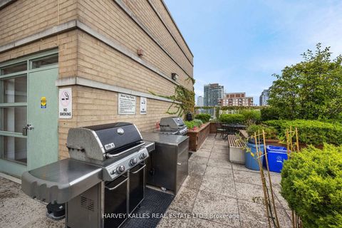 Photo 22 at 512 - 109 Front Street E, Moss Park, Toronto