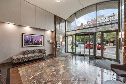 Photo 25 at 512 - 109 Front Street E, Moss Park, Toronto