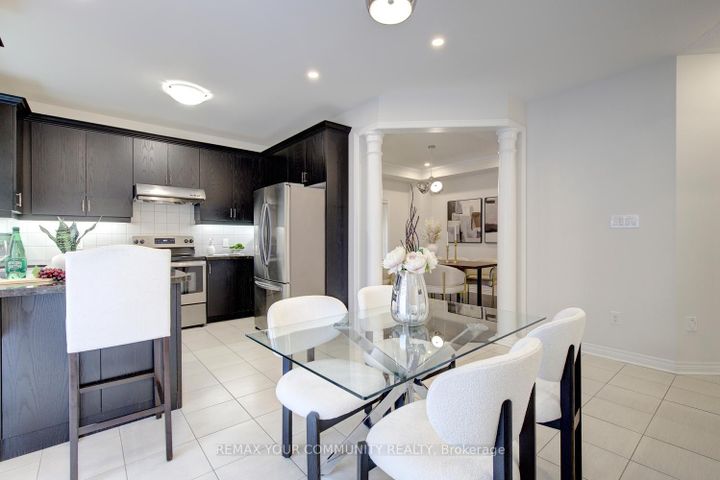 Photo 14 at 378 Lauderdale Drive, Patterson, Vaughan