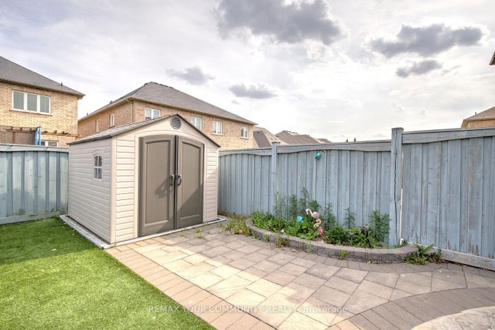 Photo 49 at 378 Lauderdale Drive, Patterson, Vaughan
