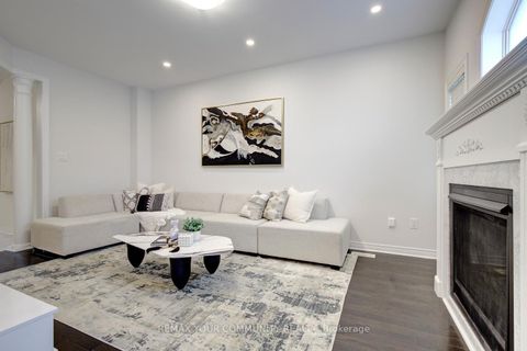 Photo 7 at 378 Lauderdale Drive, Patterson, Vaughan