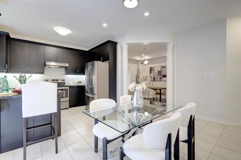 Photo 14 at 378 Lauderdale Drive, Patterson, Vaughan