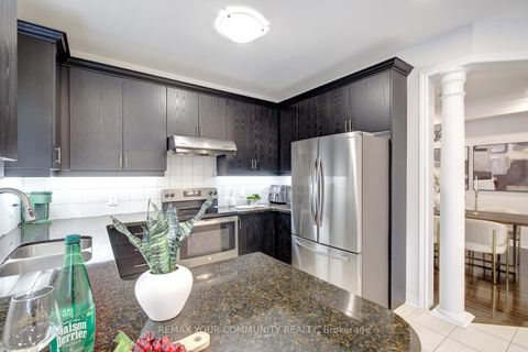 Photo 18 at 378 Lauderdale Drive, Patterson, Vaughan