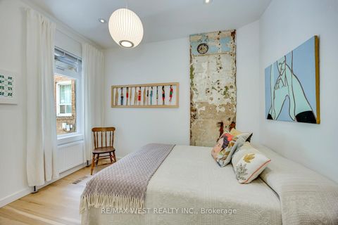 Photo 14 at 80 Rockwell Avenue, Pellam Park, Toronto