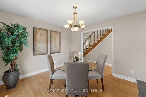 Photo 18 at 63 Bonnycastle Drive, Bowmanville, Clarington