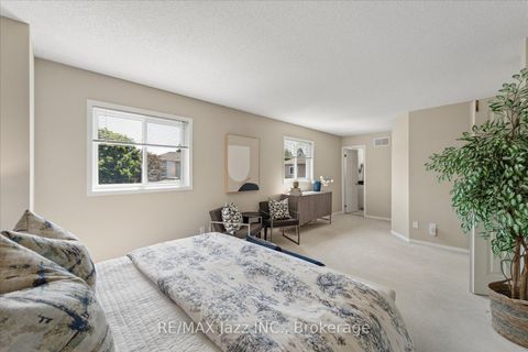 Photo 25 at 63 Bonnycastle Drive, Bowmanville, Clarington
