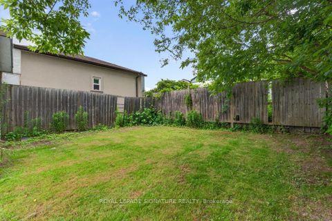 Photo 33 at 57 Miranda Avenue, Belgravia, Toronto