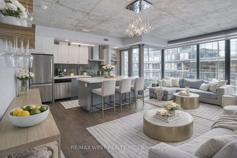 Photo 6 at 310 - 650 King Street W, Waterfront Communities C1, Toronto