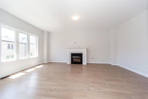 Photo 18 at 1389 Stovell Crescent, Lefroy, Innisfil