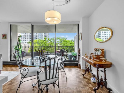 Photo 12 at 402 - 20 Avoca Avenue, Moore Park, Toronto