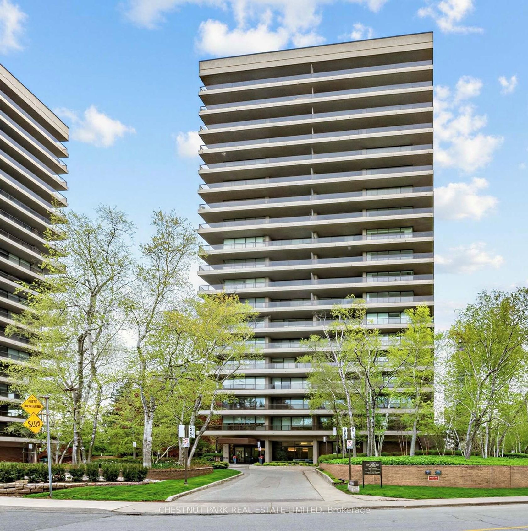402 - 20 Avoca Avenue, Moore Park, Toronto 