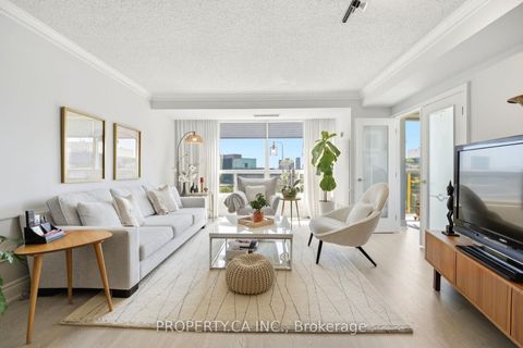Photo 9 at 1108 - 7 Concorde Place, Don Mills, Toronto