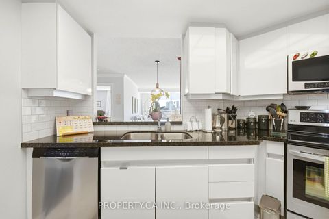 Photo 18 at 1108 - 7 Concorde Place, Don Mills, Toronto