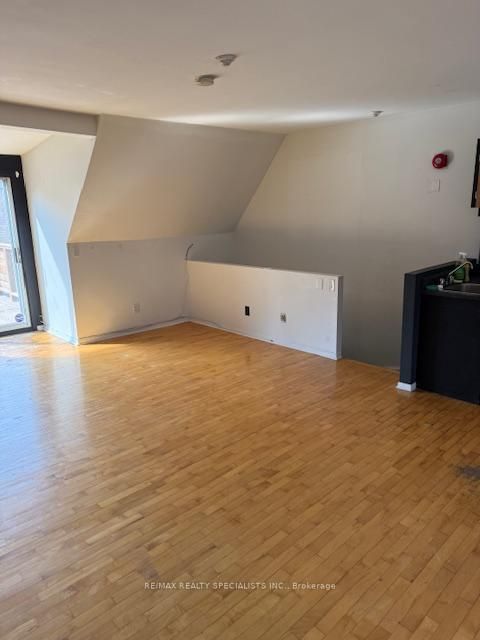 Photo 8 at 1052 Bathurst Street, Annex, Toronto