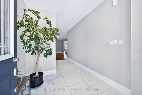 Photo 3 at 1160 Peelar Crescent, Lefroy, Innisfil