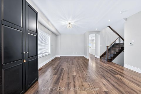 Photo 4 at 1160 Peelar Crescent, Lefroy, Innisfil