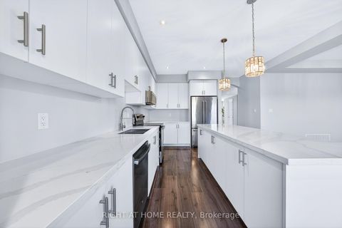 Photo 8 at 1160 Peelar Crescent, Lefroy, Innisfil