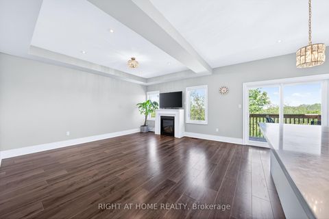 Photo 10 at 1160 Peelar Crescent, Lefroy, Innisfil