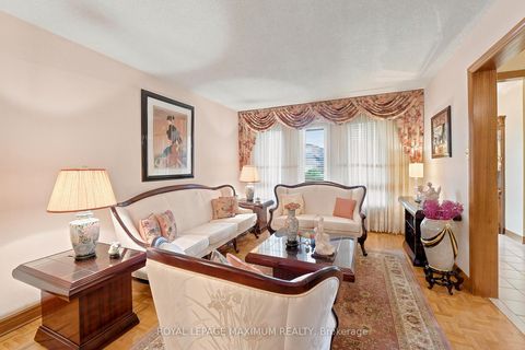 Photo 6 at 21 Diamond Street, West Woodbridge, Vaughan