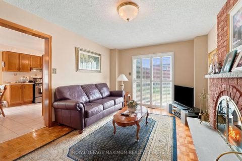 Photo 12 at 21 Diamond Street, West Woodbridge, Vaughan