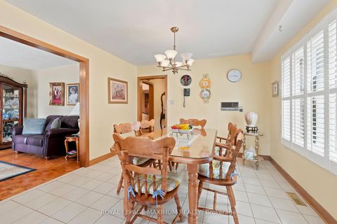 Photo 14 at 21 Diamond Street, West Woodbridge, Vaughan