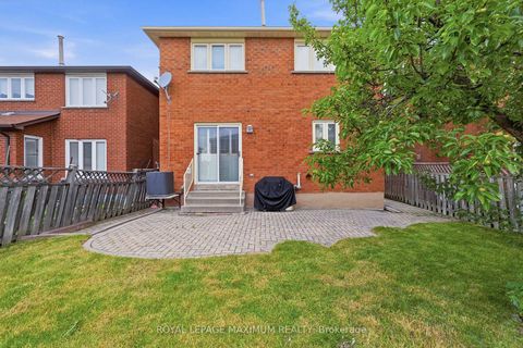Photo 36 at 21 Diamond Street, West Woodbridge, Vaughan