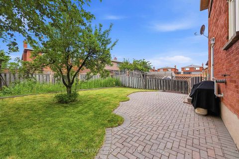 Photo 37 at 21 Diamond Street, West Woodbridge, Vaughan