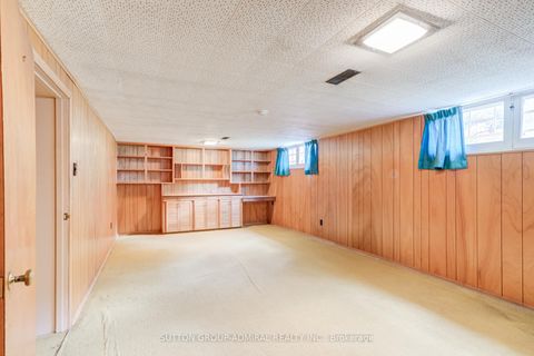 Photo 20 at 72 Cornerbrook Drive, Donalda, Toronto