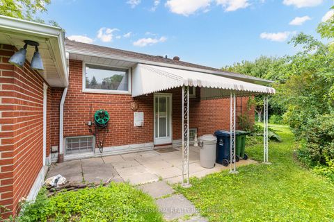 Photo 27 at 72 Cornerbrook Drive, Donalda, Toronto