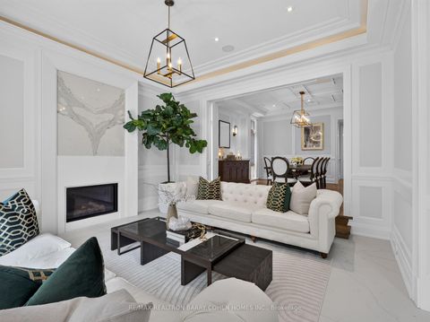 Photo 5 at 167 Old Yonge Street, Windfields, Toronto
