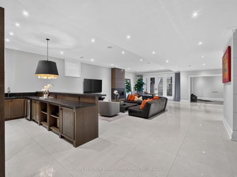 Photo 36 at 167 Old Yonge Street, Windfields, Toronto
