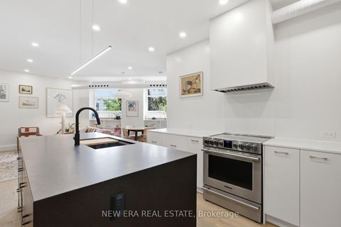 Photo 10 at 39 - 371 Wallace Avenue, Junction, Toronto
