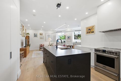 Photo 13 at 39 - 371 Wallace Avenue, Junction, Toronto