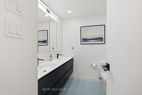 Photo 19 at 39 - 371 Wallace Avenue, Junction, Toronto