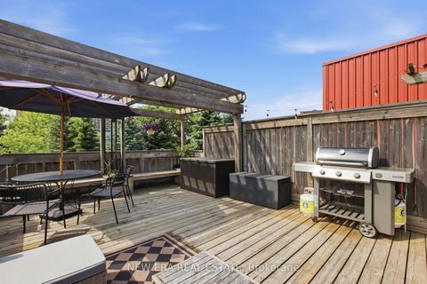 Photo 27 at 39 - 371 Wallace Avenue, Junction, Toronto