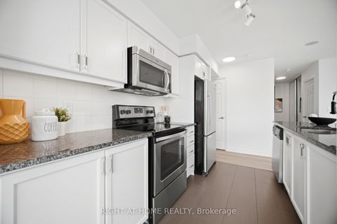 Photo 16 at #2511 - 19 Grand Trunk Crescent, Waterfront Communities C1, Toronto