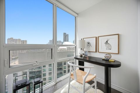 Photo 19 at #2511 - 19 Grand Trunk Crescent, Waterfront Communities C1, Toronto