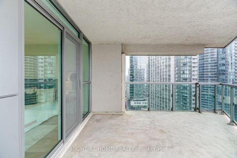 Photo 38 at #2511 - 19 Grand Trunk Crescent, Waterfront Communities C1, Toronto