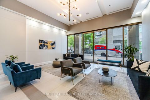 Photo 44 at #2511 - 19 Grand Trunk Crescent, Waterfront Communities C1, Toronto
